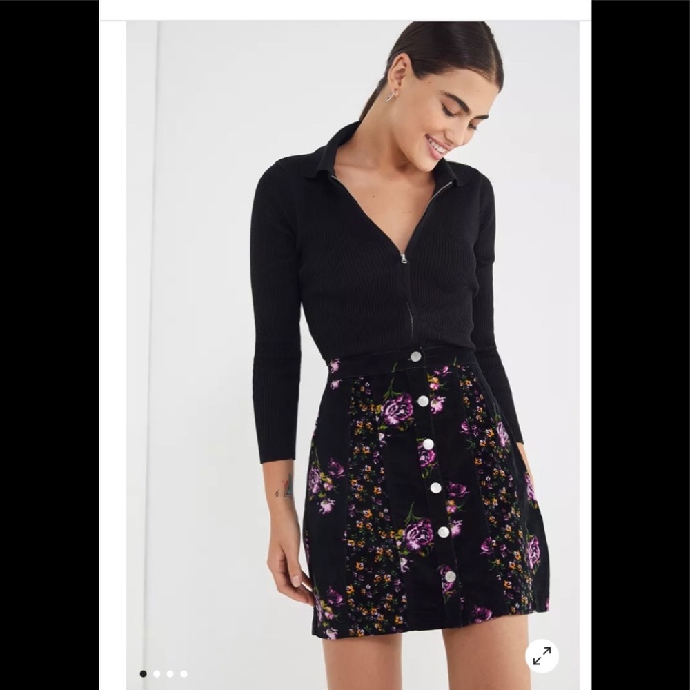 BDG Urban Outfitters Floral skirt